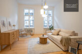 Großzügige Familien-Wohnung mit zahlreichen Altbaudetails - frisch saniert in Berlin Kreuzberg - Wohnzimmer