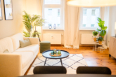 Bezugsfreie Wohnung mit sehr gut erhaltenen Altbau-Elementen in Berlin Friedrichshain - Wohnen