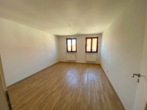 Ihr gemütliches Zuhause mit Balkon und Einbauküche: 3-Zimmer-Wohnung in Leipzig Kleinzschocher - Wohnzimmer
